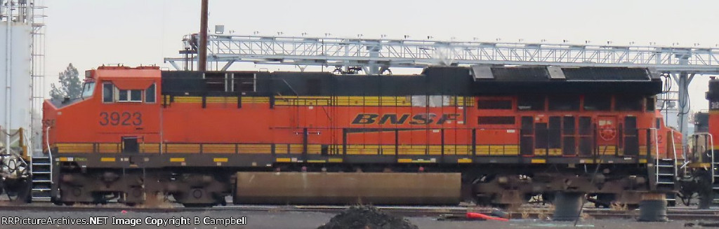 BNSF 3923